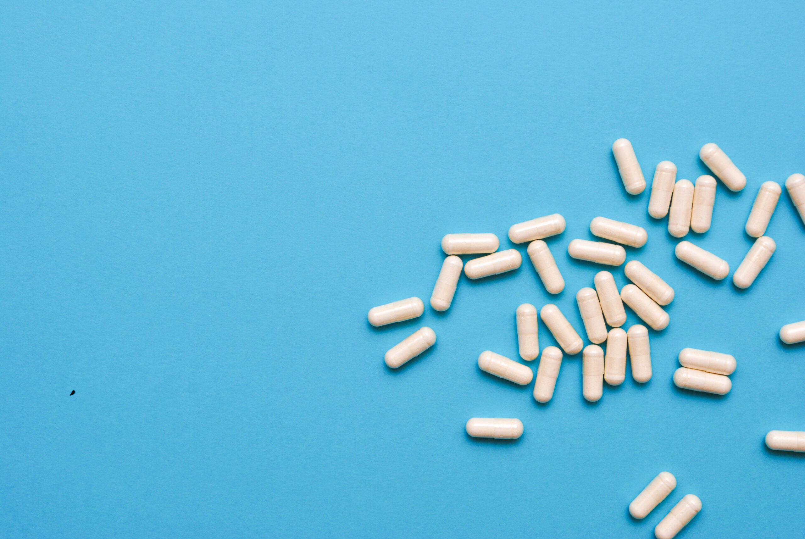 Private label supplement manufacturer facility showing production lines for vitamins and supplements